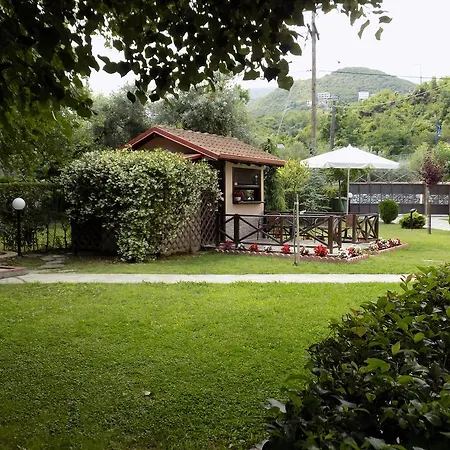 Alisachni Paralia Panteleimonos