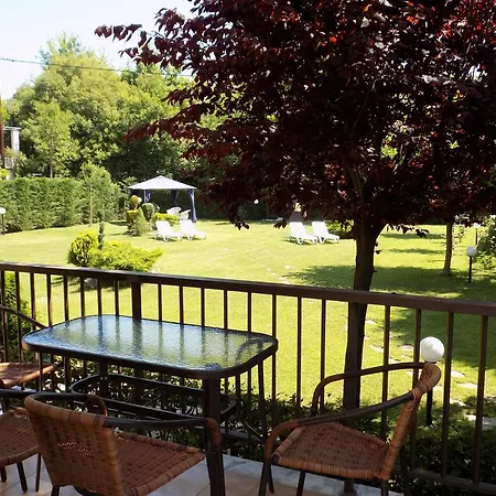 Apartament Alisachni *