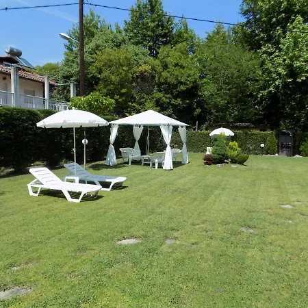 Alisachni Apartment *