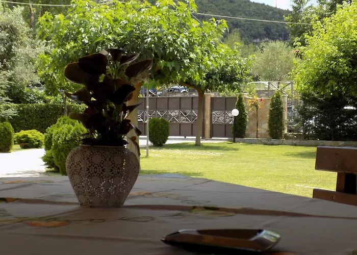 Apartament Alisachni