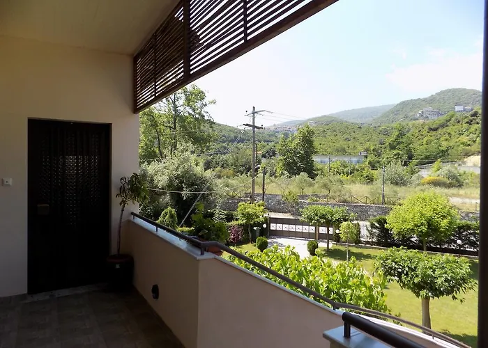 Alisachni Paralia Panteleimonos