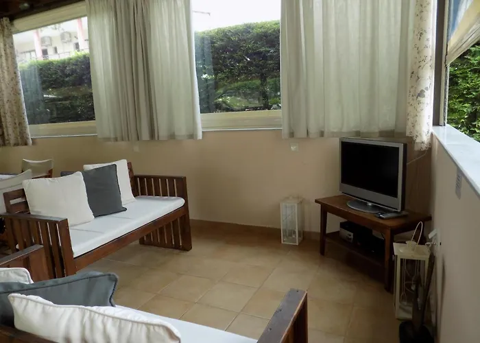 Apartament Alisachni